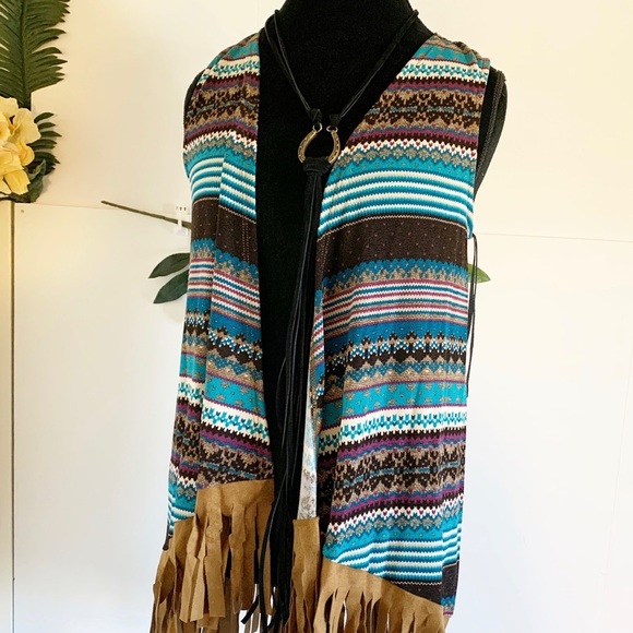 Vocal Women’s Southwest Boho Festival Fringe Vest! - Picture 1 of 7